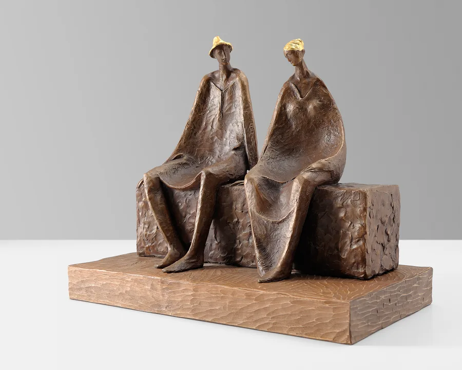 Dialog III — Bronze · 31 × 51 cm